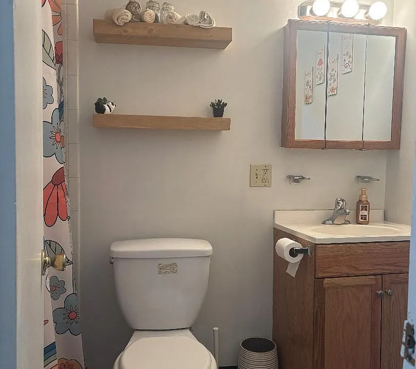 Unit Photo
