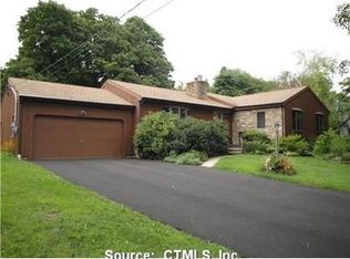 169 Redstone Hill Rd, Bristol, CT 06010