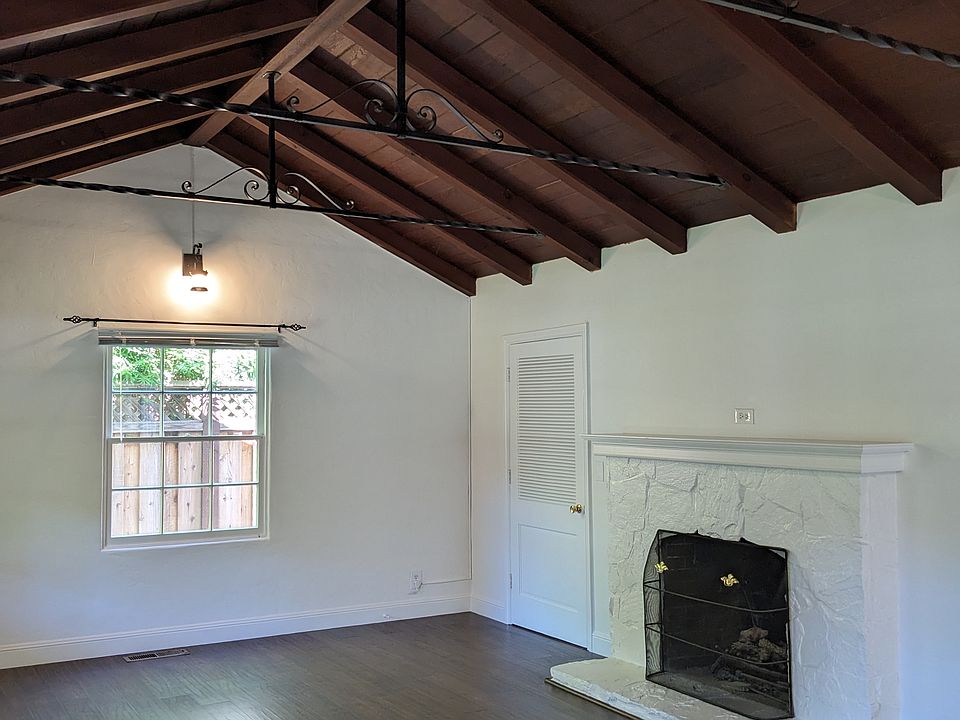 1st image of 801 Live Oak Ave