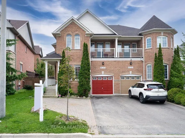 37 Lebovic Dr, Richmond Hill, ON L4E 5C6