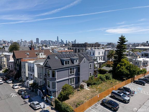 3rd image of 437 Capp St