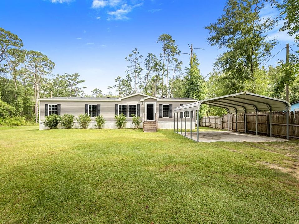 1st image of 8018 Goodwin Dr