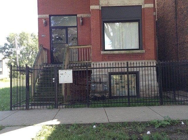 1st image of 2853 W Flournoy St #G