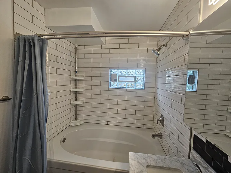 Oversized tub