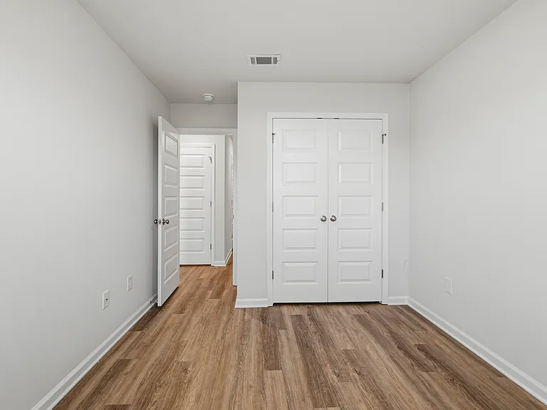 17490 Jakes Dr — Photo 10
