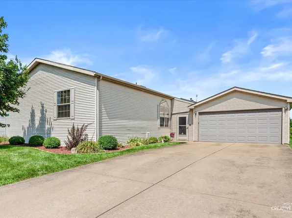 1013 Redbud Rd, Manteno, IL 60950