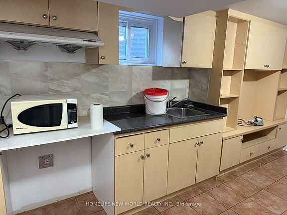 3rd image of 36 Rakewood Cres #Basement