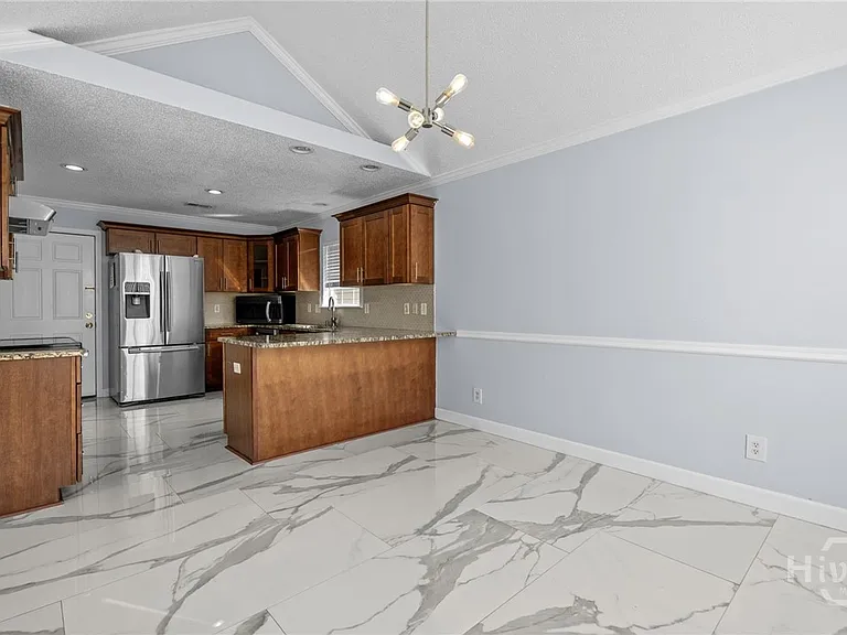124 Hopeland Dr — Photo 8