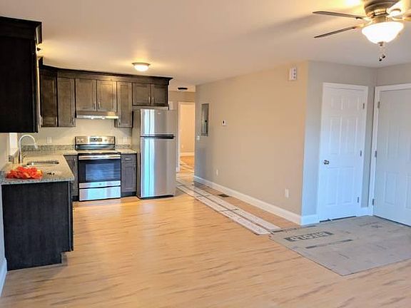 2nd image of 38 James St #0