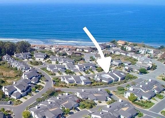 1st image of 472 Arca Dr