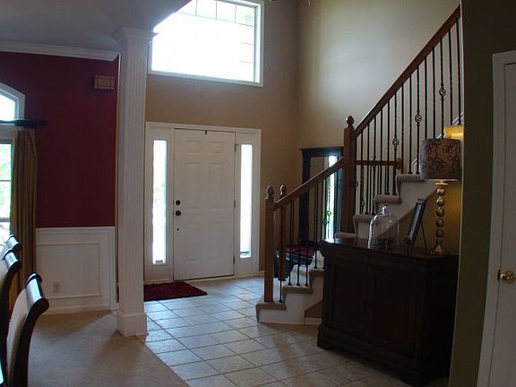 3rd image of 3033 S Mark Twain Ct