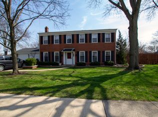 3901 Cumnor Rd, Downers Grove, IL 60515