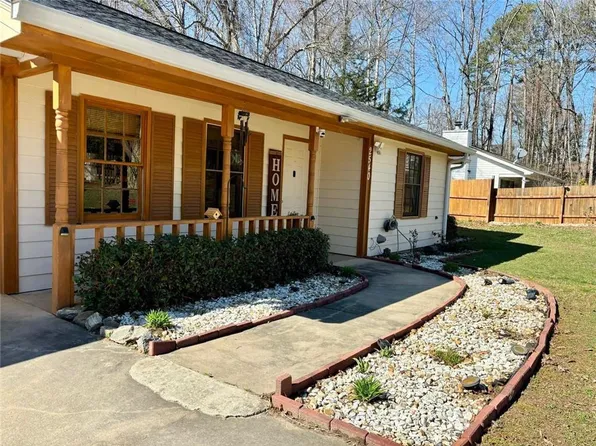 2540 Valient Dr, Cumming, GA 30041