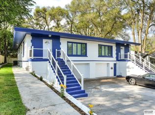 5611 Charles St, Omaha, NE 68132