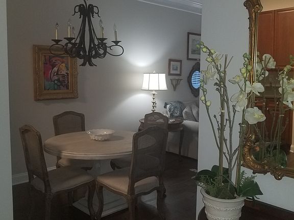 3rd image of 5415 Northland Dr NE #102