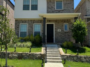 216 Glenview Ave, Flower Mound, TX 75028