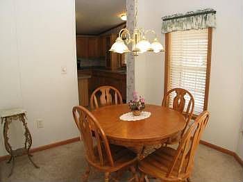 3rd image of 603 Farmland Way