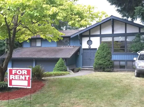 6211 152nd Ave NE, Redmond, WA 98052