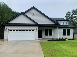 404 Brown Rd, Pendleton, SC 29670