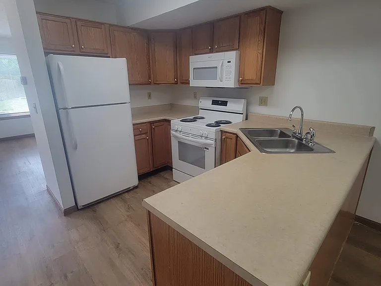 3548 Bethel Dr — Photo 6