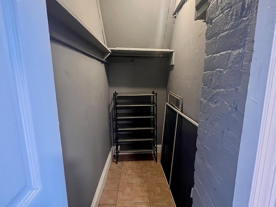 1st image of 70 Kettell Ave #1