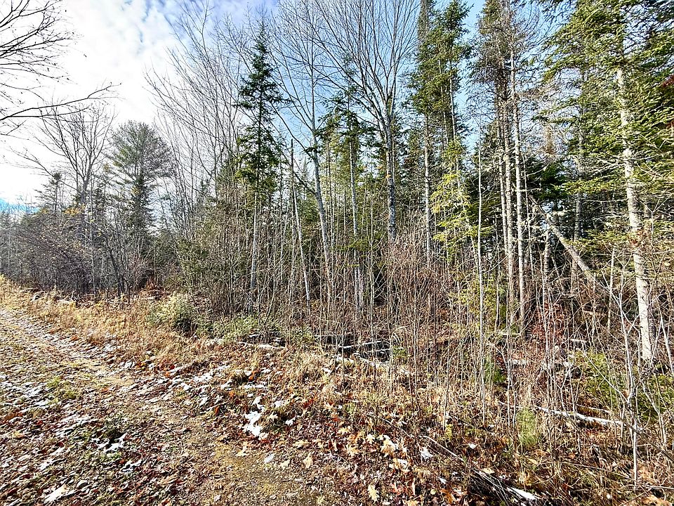 2nd image of 14-2 Hemlock Drive