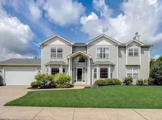 6262 Puffer Rd, Downers Grove, IL 60516