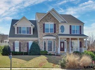 7702 Pinewild Rd, Seven Valleys, PA 17360