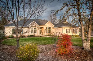 22156 Vine Ct photo 1