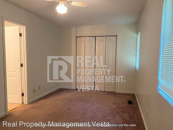 5th image of 622 Cedarwood Dr #631