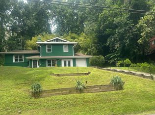 4950 Chowan Ave, Alexandria, VA 22312