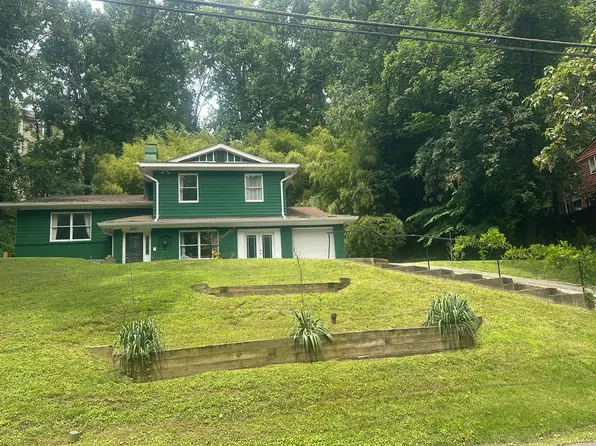 4950 Chowan Ave, Alexandria, VA 22312