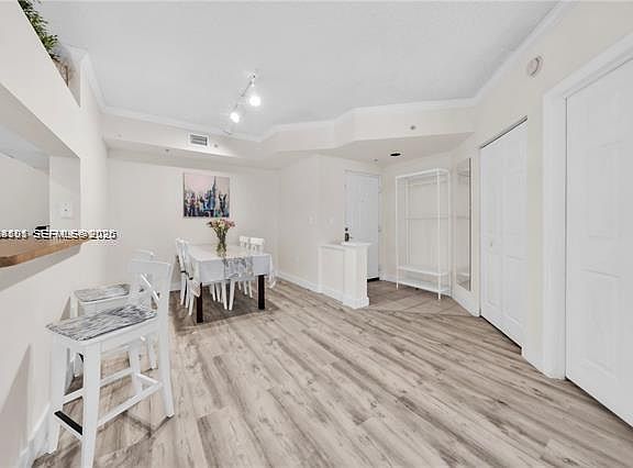2nd image of 17145 N Bay Rd APT 4304