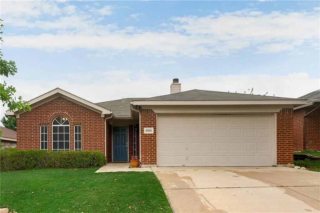 3 bed, 1260 sqft, $1,995 — Photo 3