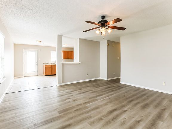 5th image of 11840 Wapiti Way