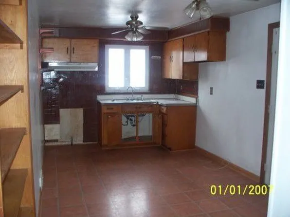 11540 Dennis Cir, North Huntingdon, PA 15642