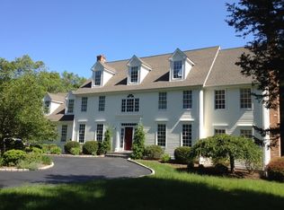 20 Old Orchard Dr, Weston, CT