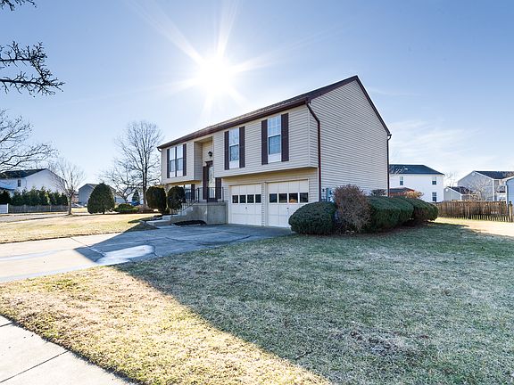 4th image of 126 Cottonwood Dr