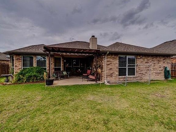 5th image of 1418 River Trail Dr
