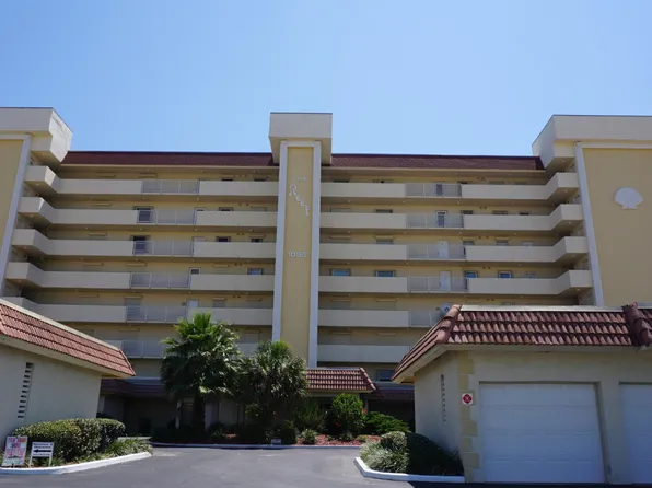 1095 Highway A1a N #204, Indialantic, FL 32903