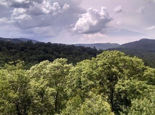 132 Deer Run Rd, Sapphire, NC 28774