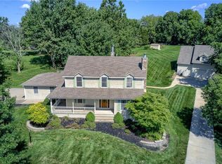 12922 NW 79th St, Parkville, MO 64152