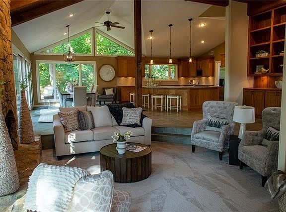 5th image of 16271 Kranker Dr