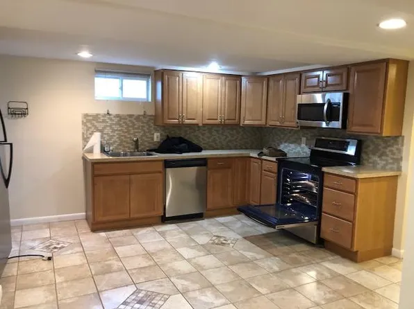 55 Woodbury Rd, Farmingville, NY 11738