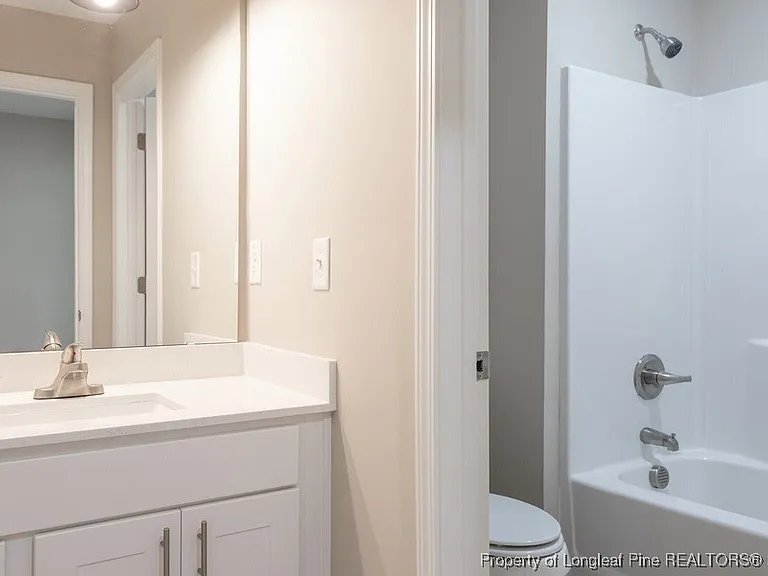 905 Kingscote Dr — Photo 19