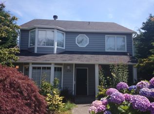 3216 61st Ave SW, Seattle, WA 98116