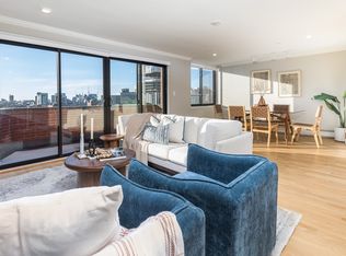 34 Hancock St #7, Boston, MA 02114