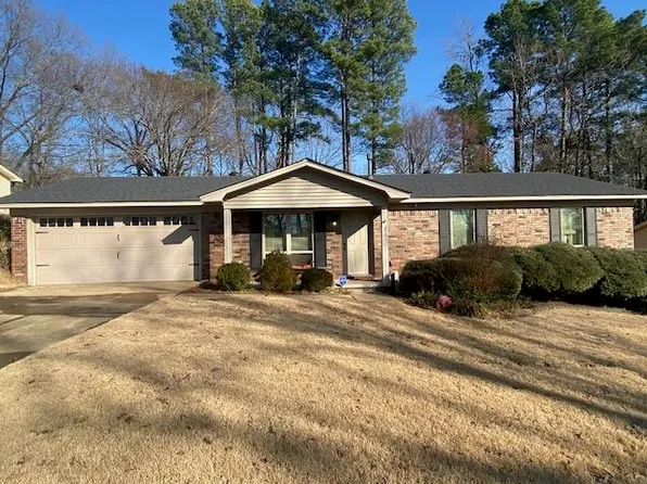 2701 W Greenbrier, Benton, AR 72015