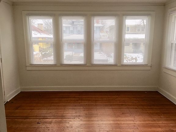 3rd image of 4010 Carrollton Ave