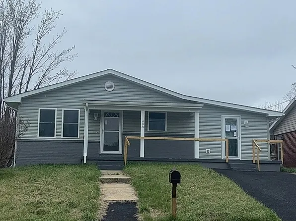 608 Arch Ave, Waynesboro, VA 22980